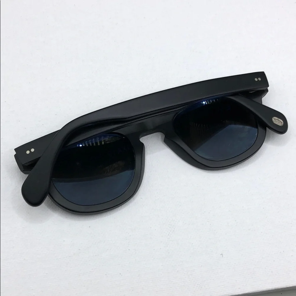 Peter Millar Matte Black Polarized Sunglasses Classic Style Unisex 48-23-150
